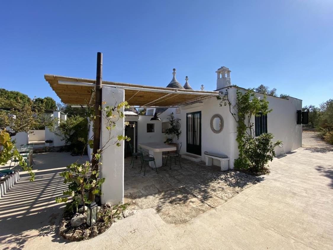 Trulli Di Ivana أوستوني المظهر الخارجي الصورة