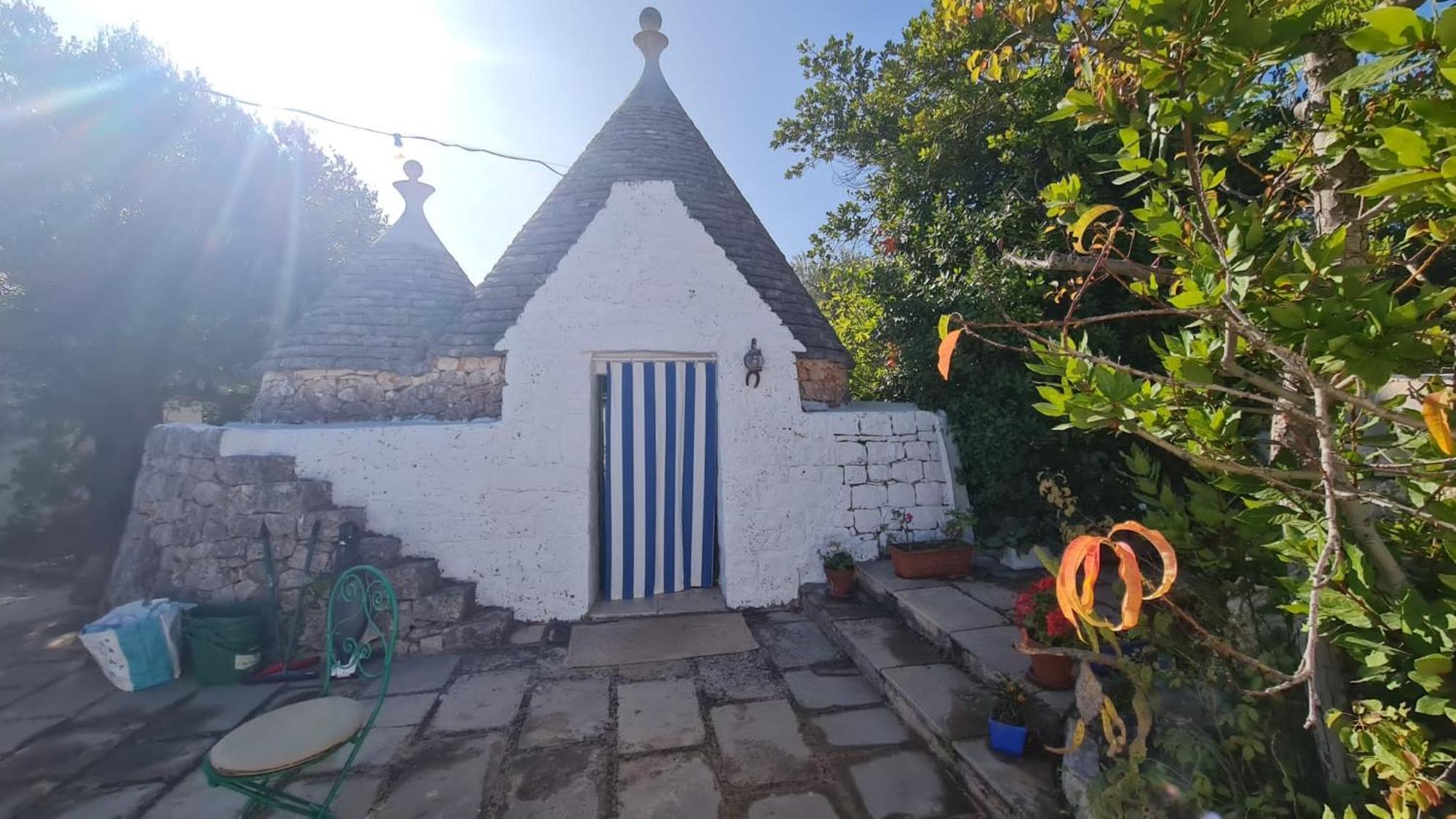 Trulli Di Ivana أوستوني الغرفة الصورة